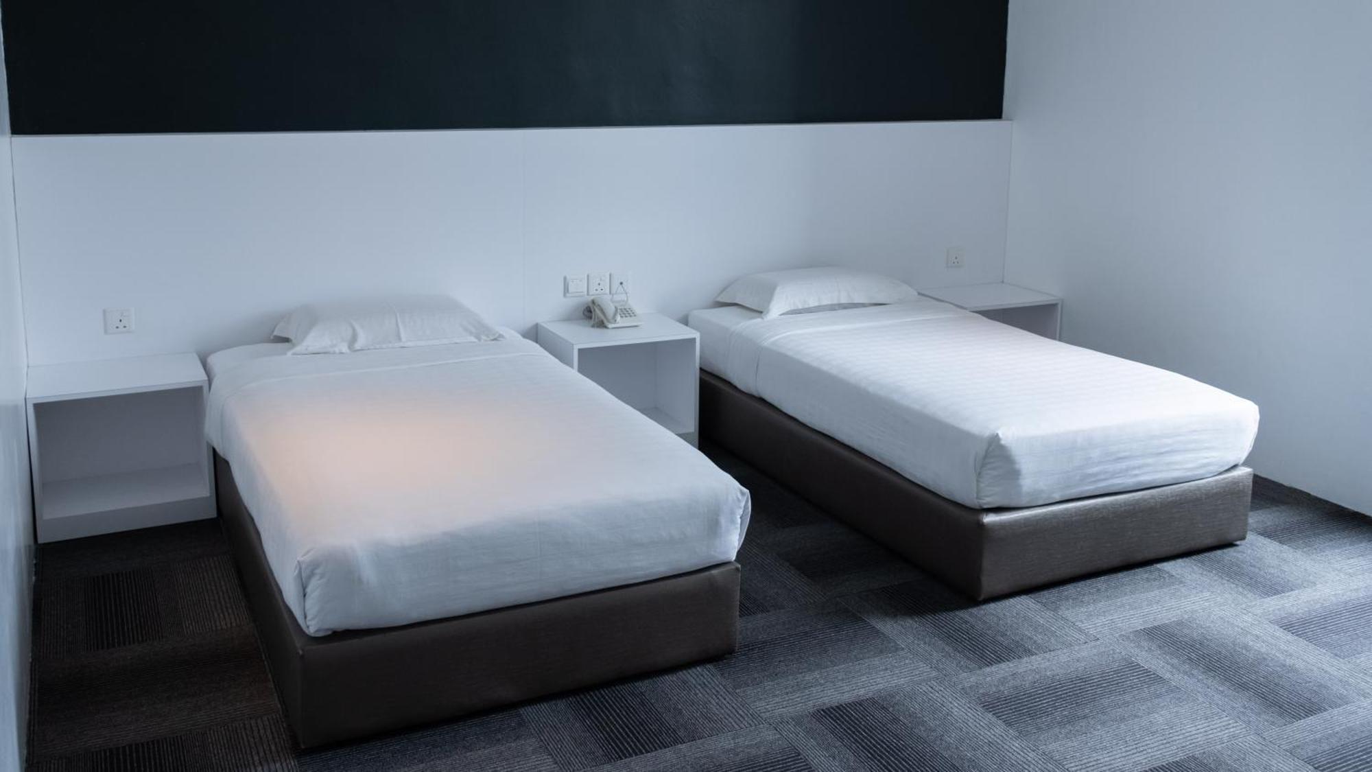 Beverly Hotel Тайпинг Экстерьер фото