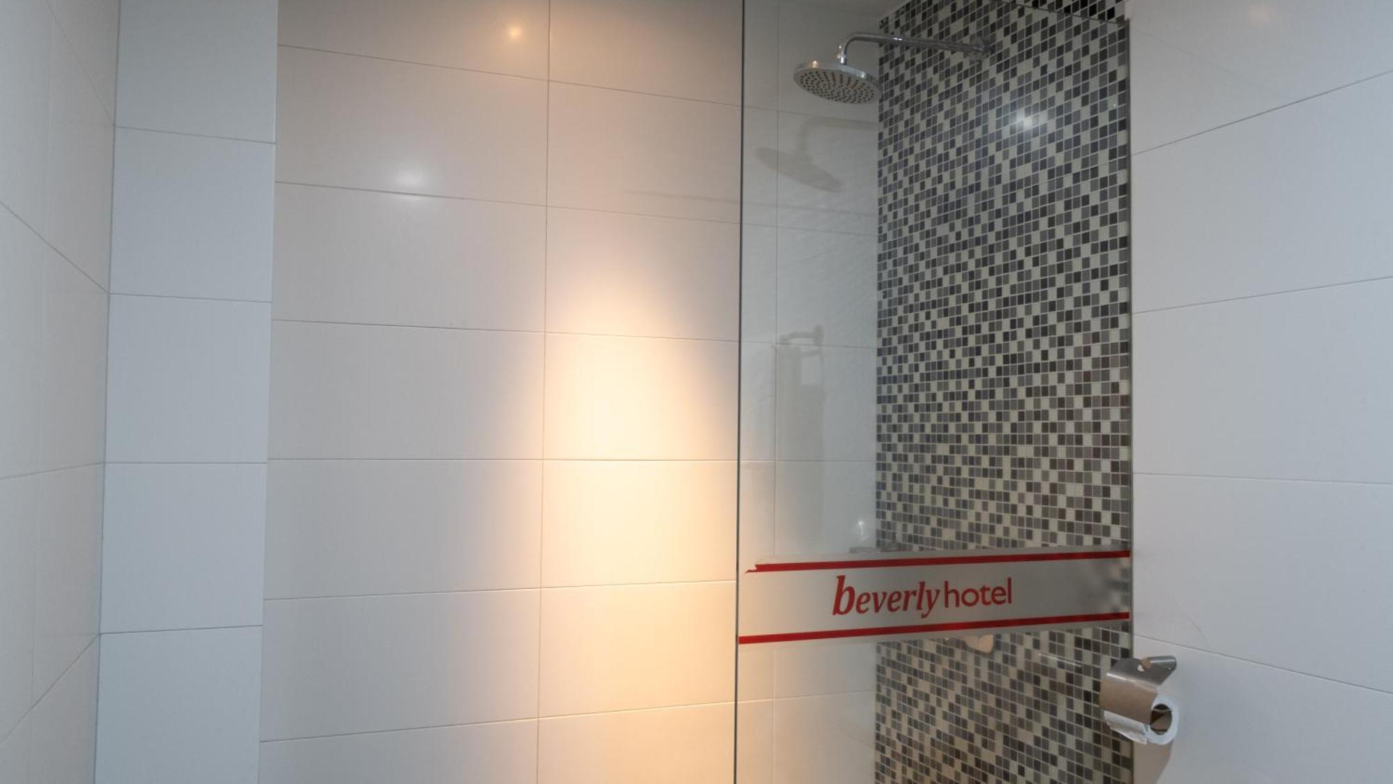 Beverly Hotel Тайпинг Экстерьер фото